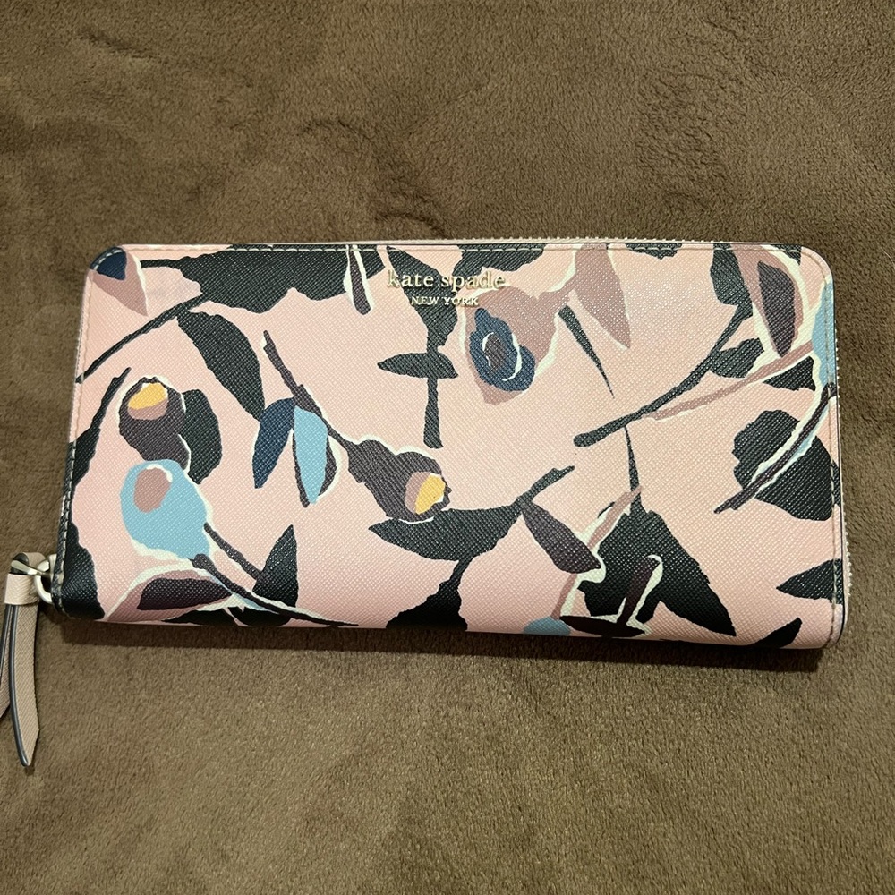 Kate Spade Large Continental Cameron Paper Rose Wallet